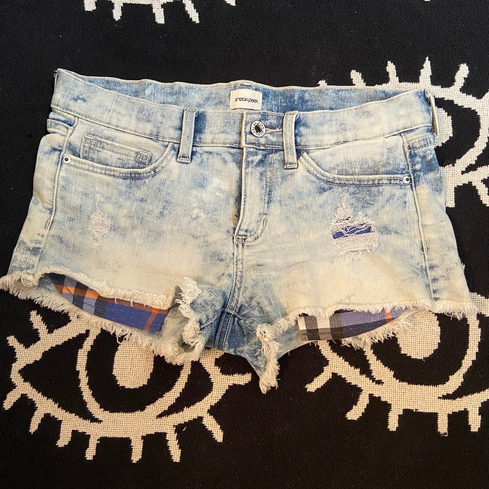 Low Waisted Shorts